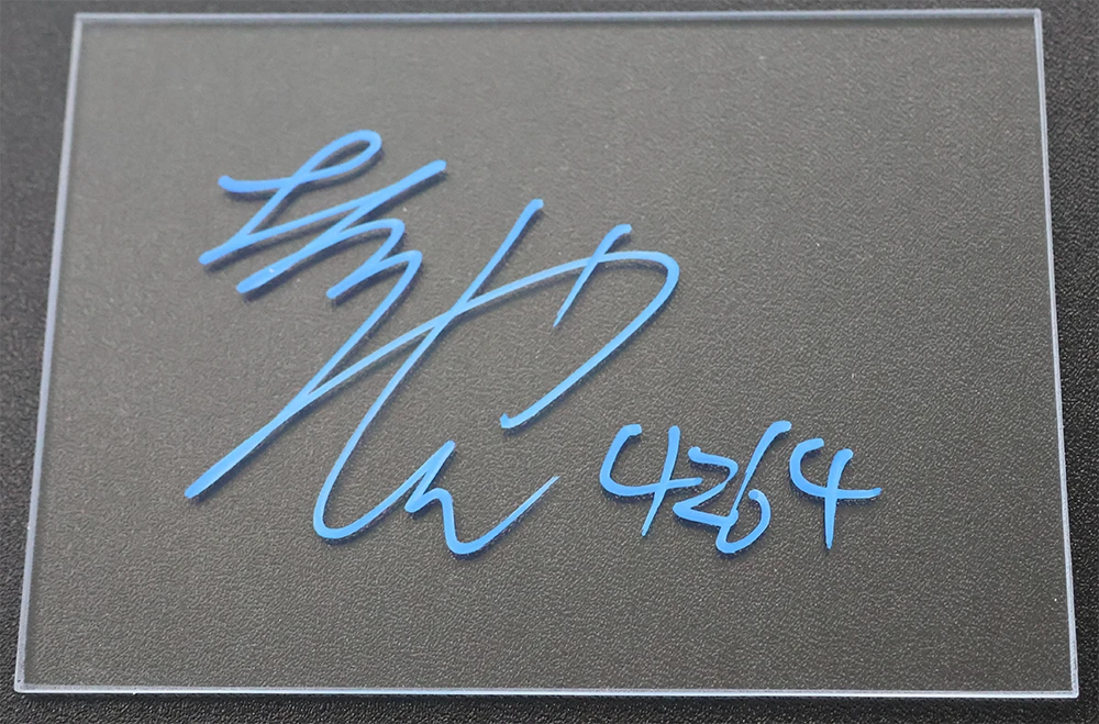 4264 長尾章平 サイン入りアクリルボード