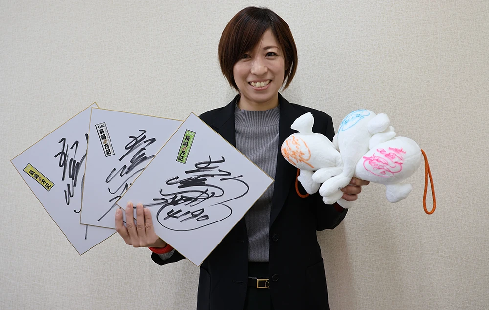 4190 長嶋万記 選手 サイン色紙＆サイン入りすなっちぬいぐるみ