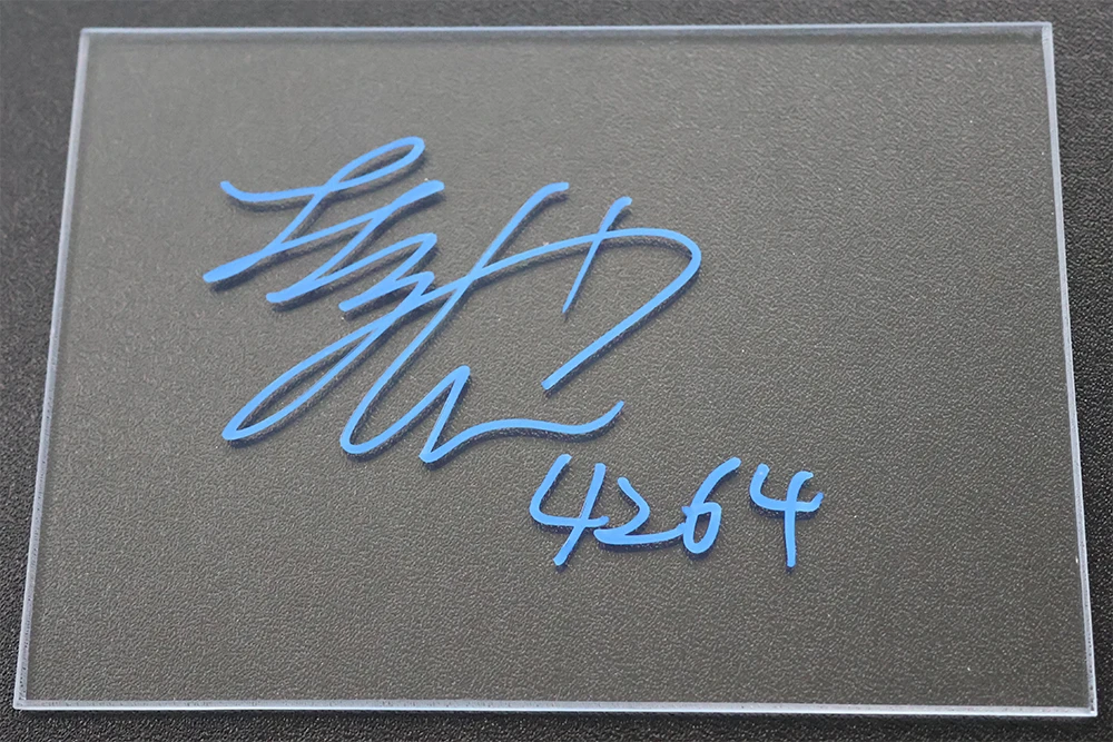 4264 長尾章平 サイン入りアクリルボード