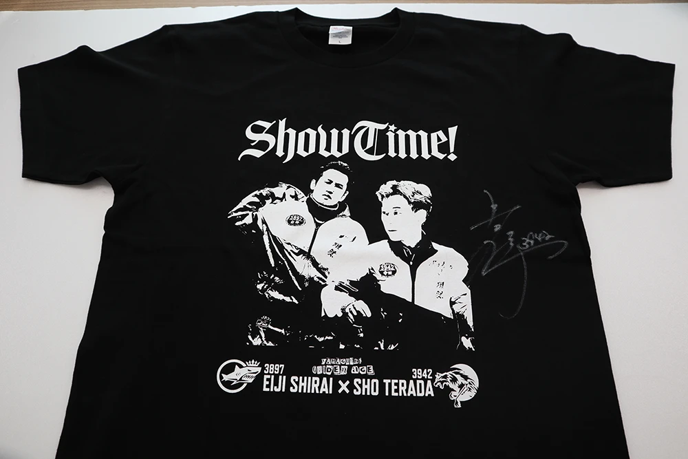 3942 寺田祥選手サイン入りTシャツ