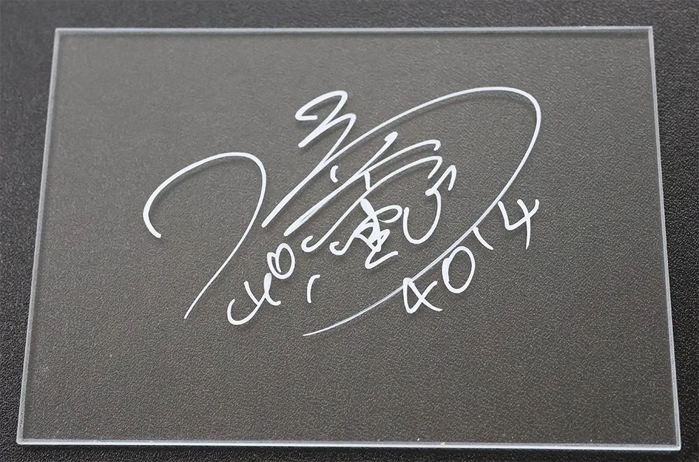 4014 片岡恵里 選手 サイン入りアクリルボード